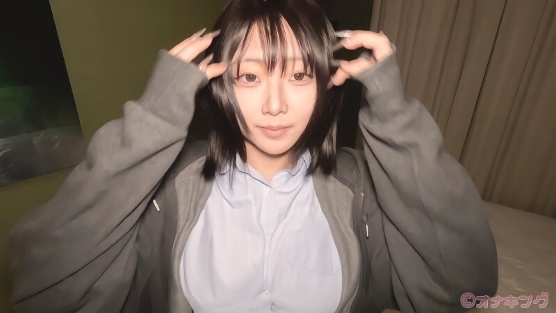 FC2-PPV-4790184 【I罩杯神級巨乳】「我以前對自己的大胸很自卑,所以故意讓它們看起來很小…」一個原本對自己的大胸缺乏自信的女孩,露出她傲人的雙峰,瘋狂呻吟,達到高潮。初次拍攝。