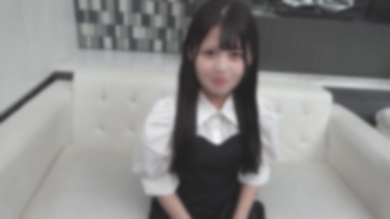 FC2-PPV-4780846 她拥有如同坂道偶像般纤细的身材。她已经很久没有被男人触碰过敏感的身体了,此刻她体内充满了精液。坚硬的大屌和滚烫的精液带来的快感让她脸红了。